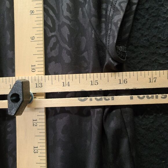 Evan Picone Womens Blouse Black Size PXL Polyester Blend Pullover Short Sleeve - Picture 4 of 12